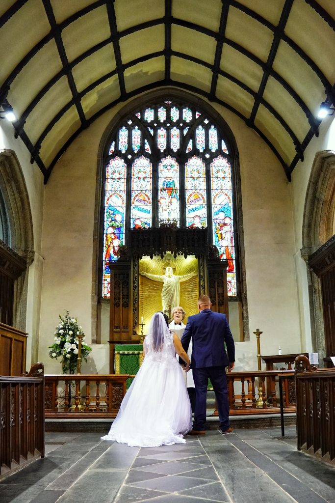 Launceston Wedding Photographer Covering Cornwall, Devon & the South West