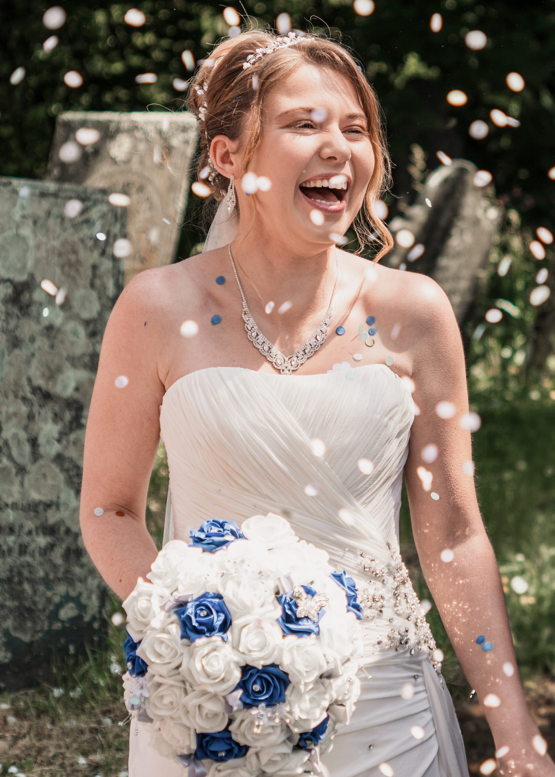 Launceston Wedding Photographer Covering Cornwall, Devon & the South West