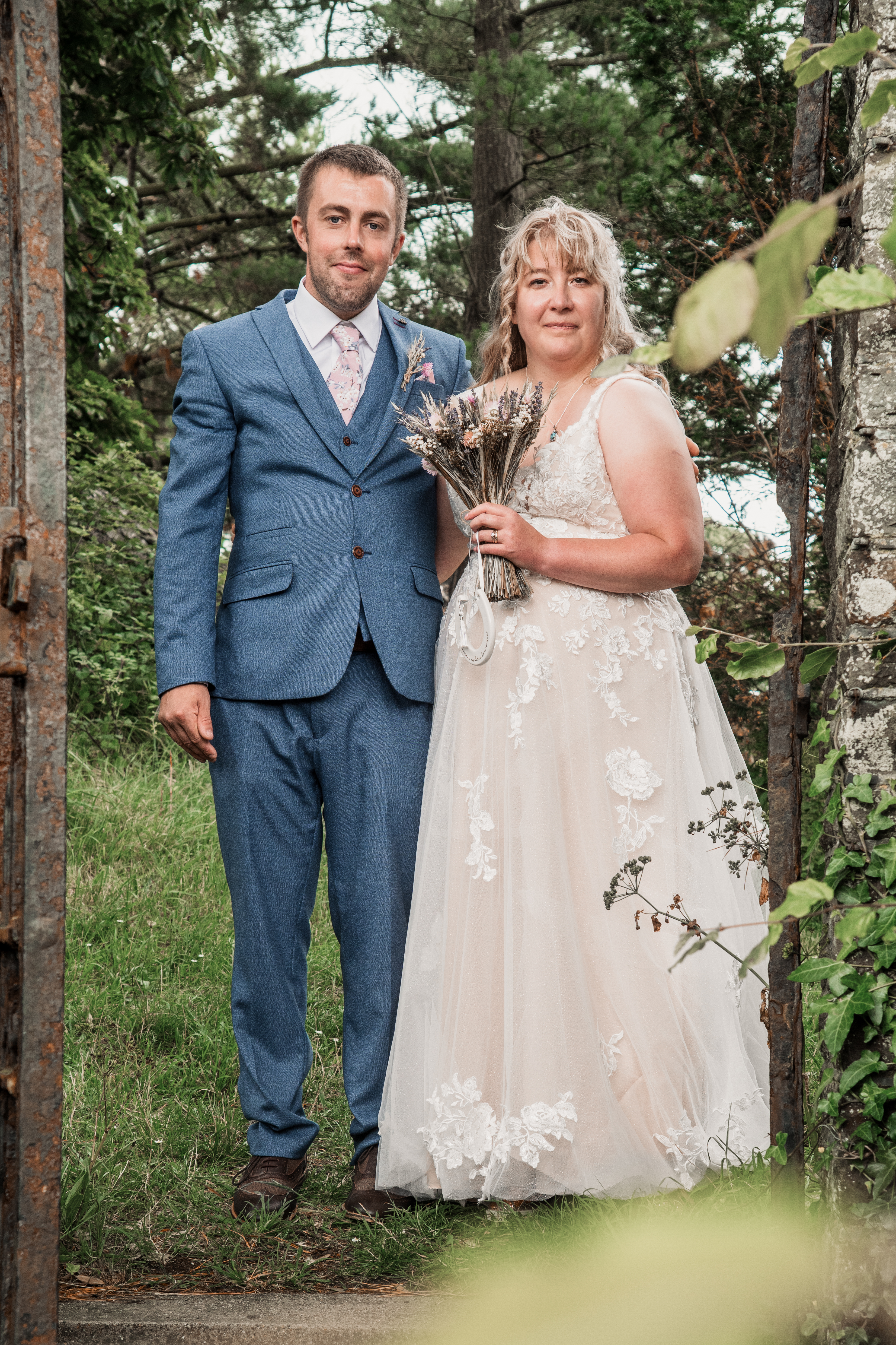 Launceston Wedding Photographer Covering Cornwall, Devon & the South West