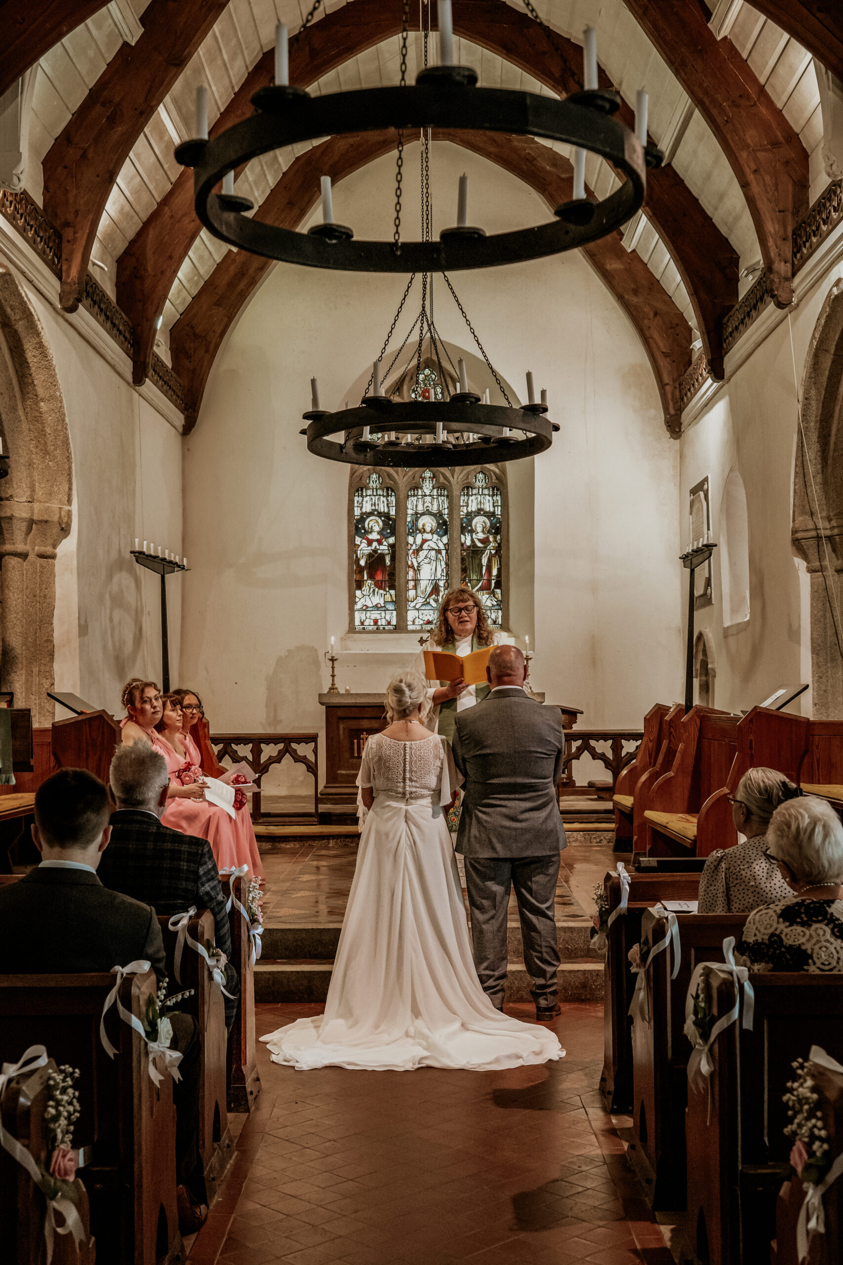 Launceston Wedding Photographer Covering Cornwall, Devon & the South West
