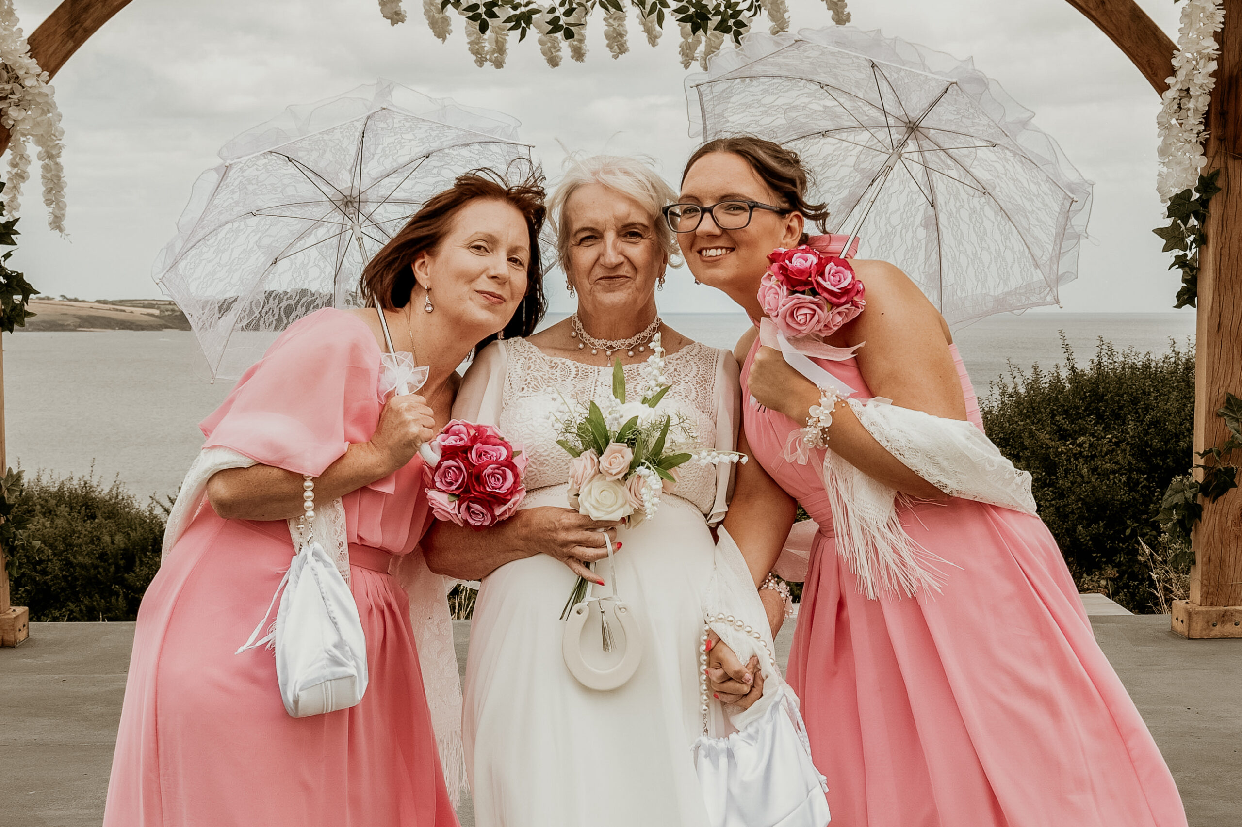 Launceston Wedding Photographer Covering Cornwall, Devon & the South West