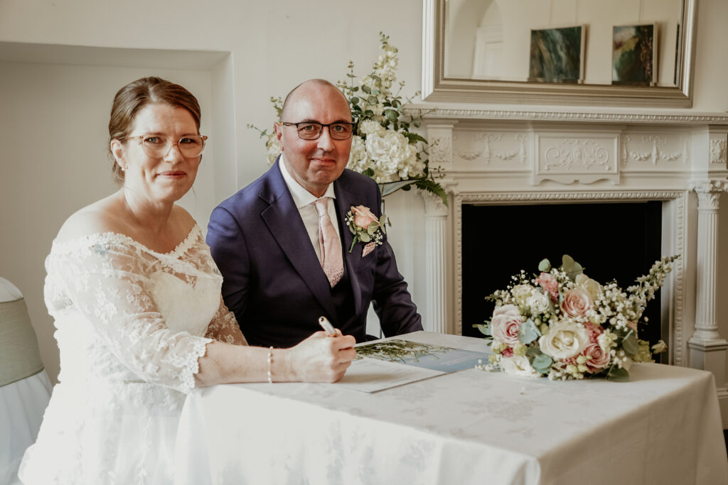 Launceston Wedding Photographer Covering Cornwall, Devon & the South West