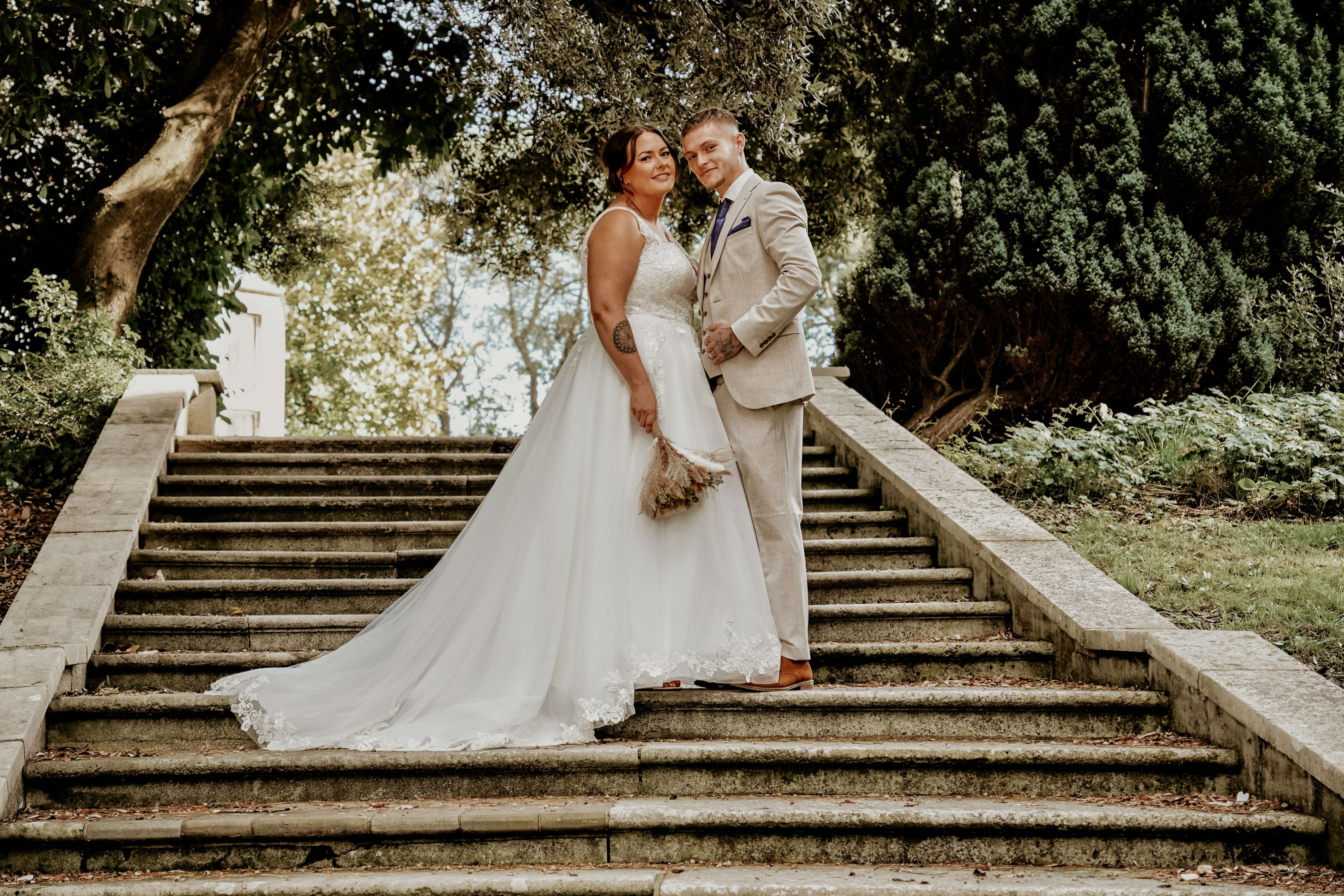 Launceston Wedding Photographer Covering Cornwall, Devon & the South West