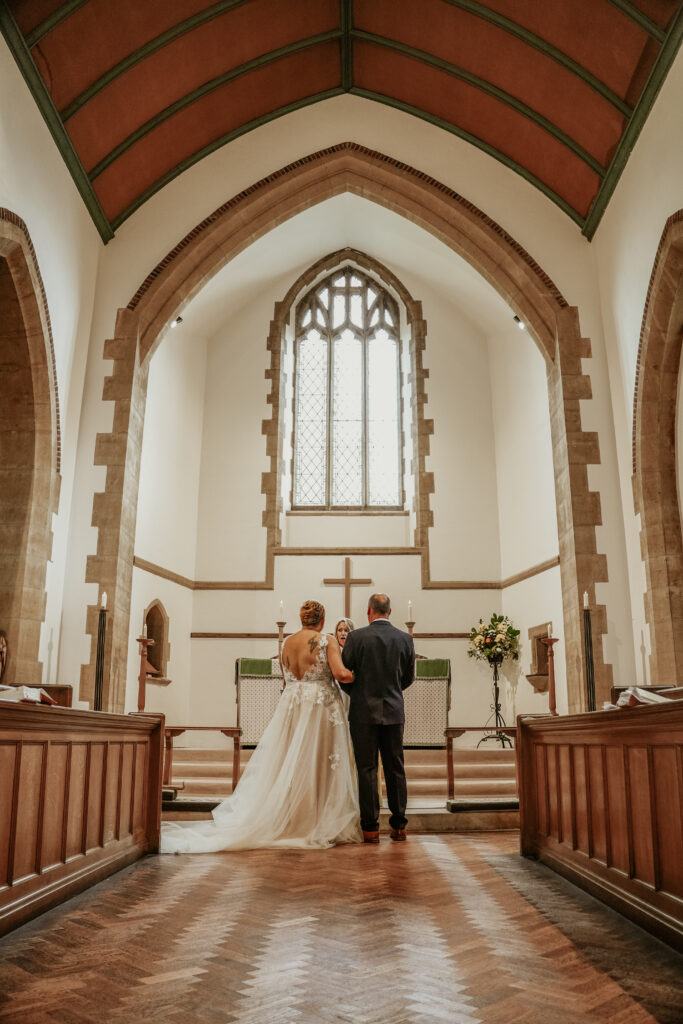 Launceston Wedding Photographer Covering Cornwall, Devon & the South West