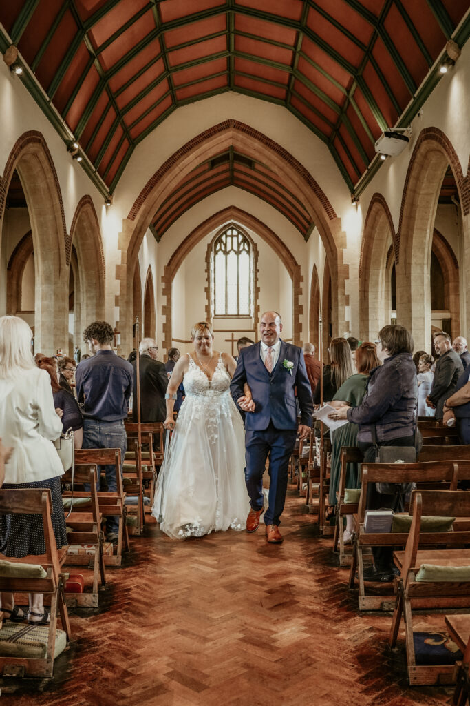Launceston Wedding Photographer Covering Cornwall, Devon & the South West